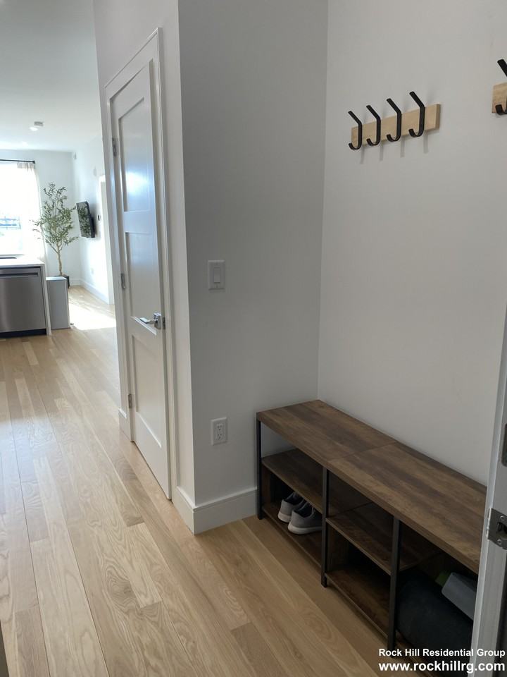 28 South St #404 - Photo 7 of 22