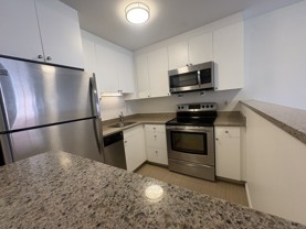 103 9th St #211F - Photo 1 of 1