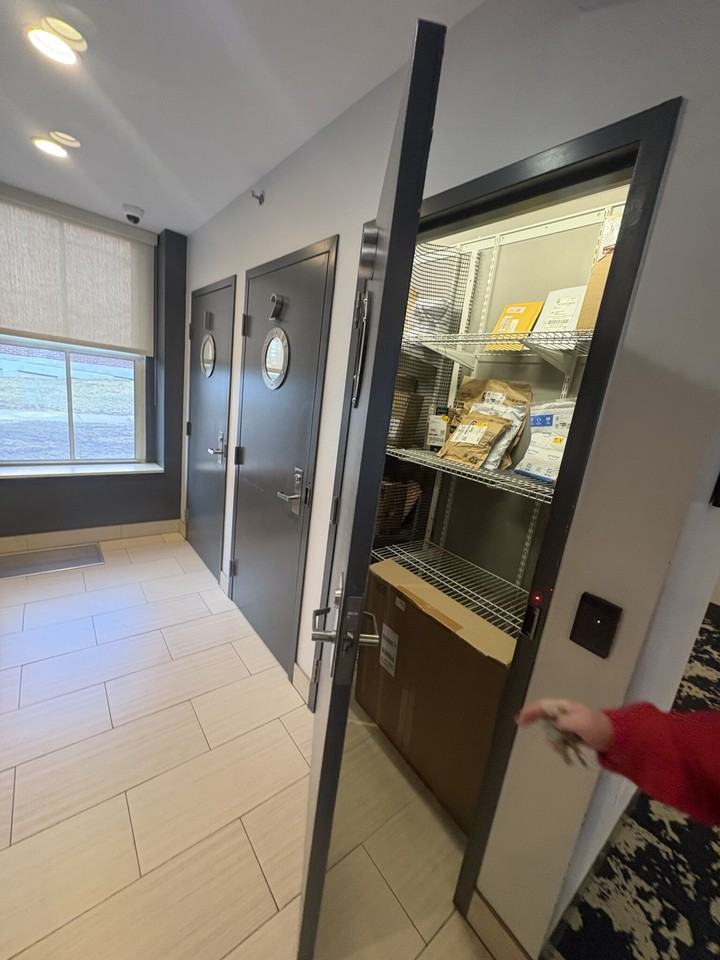 103 9th St #211F - Photo 7 of 13