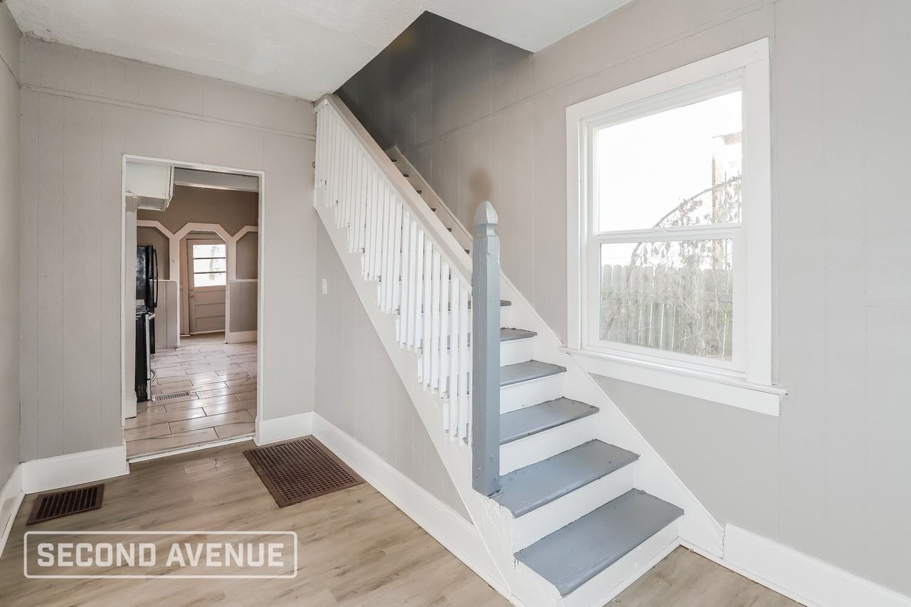 2632 Cypress Ave - Photo 4 of 25