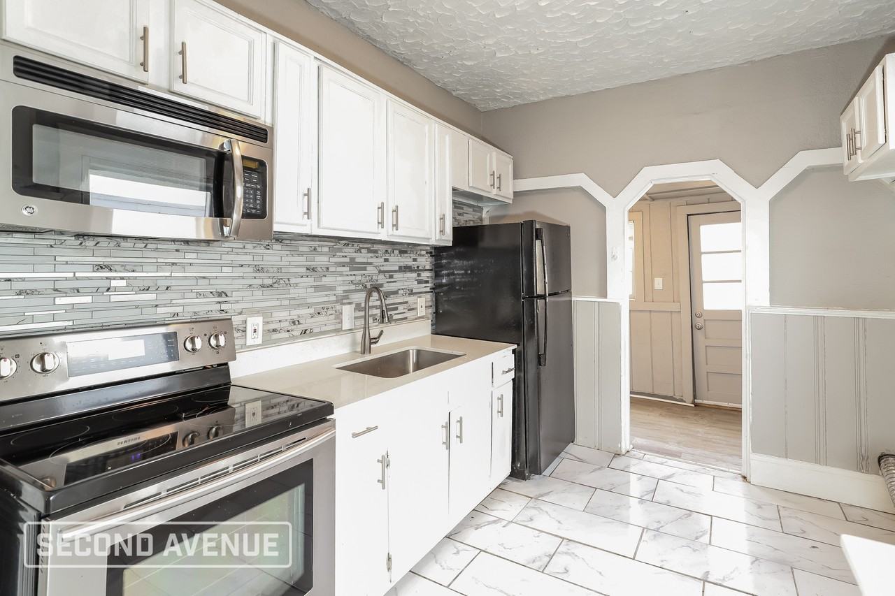 2632 Cypress Ave - Photo 7 of 25