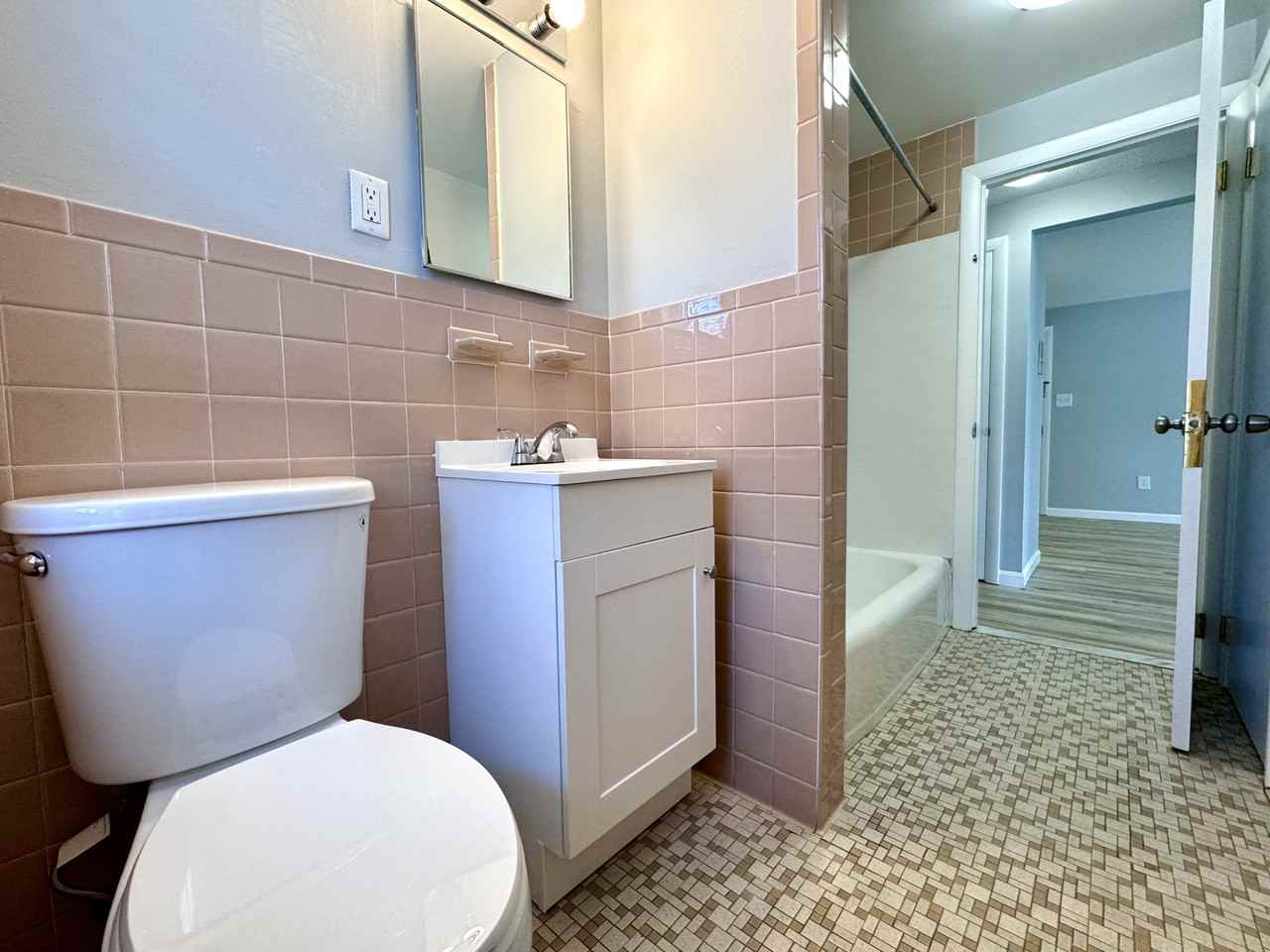 1 Old Colony Ln #2 - Photo 7 of 17