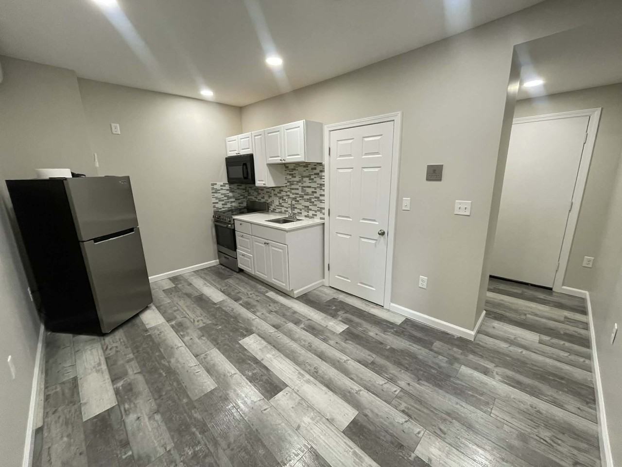 205 Endicott St #1 - Photo 3 of 11