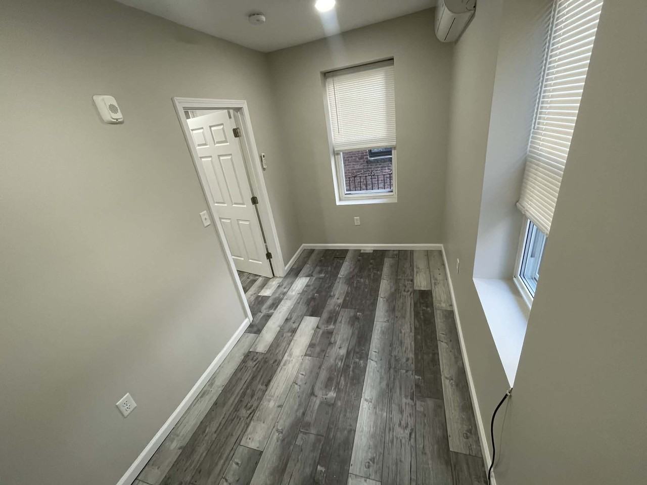 205 Endicott St #1 - Photo 4 of 11