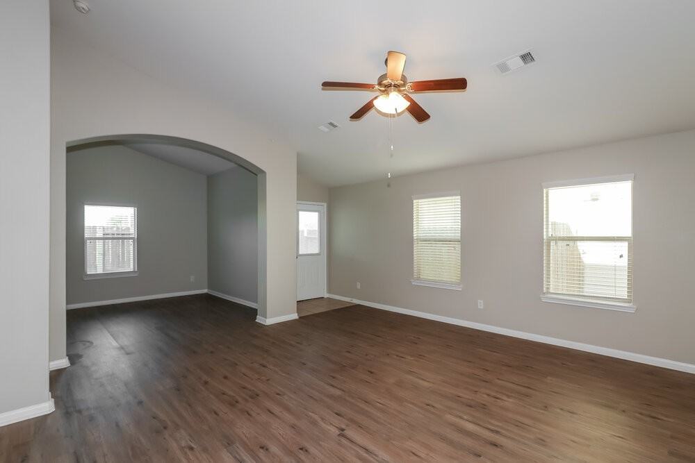 19626 Little Pine Ln - Photo 4 of 16