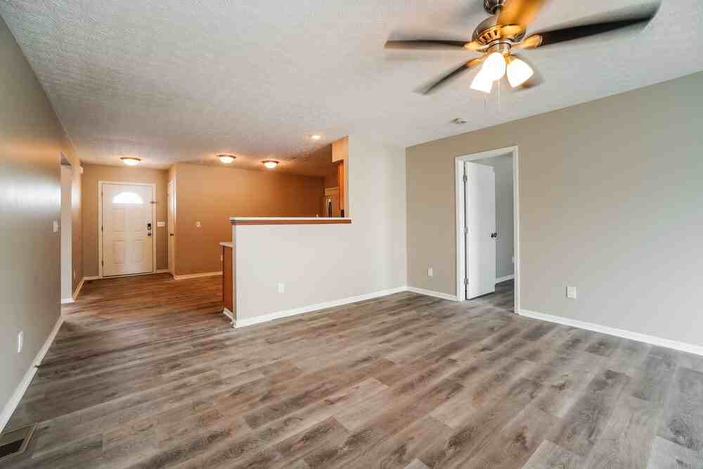 3420 Quinlan Blvd - Photo 7 of 17