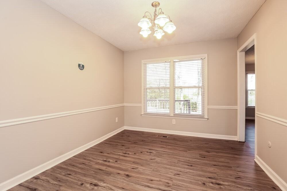 1818 Pennington Dr - Photo 6 of 17