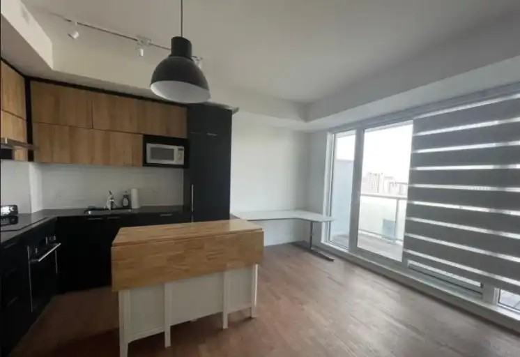 10 Rouge Valley Dr W #10 - Photo 2 of 13