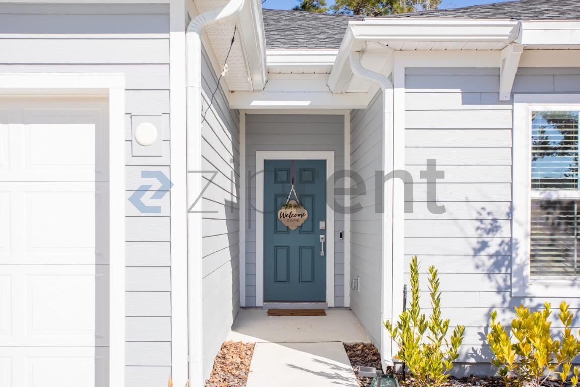 1688 Lachlan Cir - Photo 4 of 26