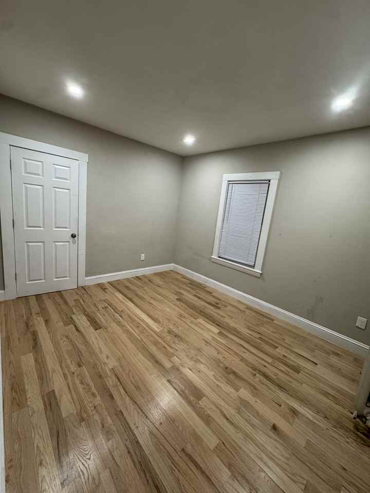 62 Draper St #2 - Photo 5 of 9