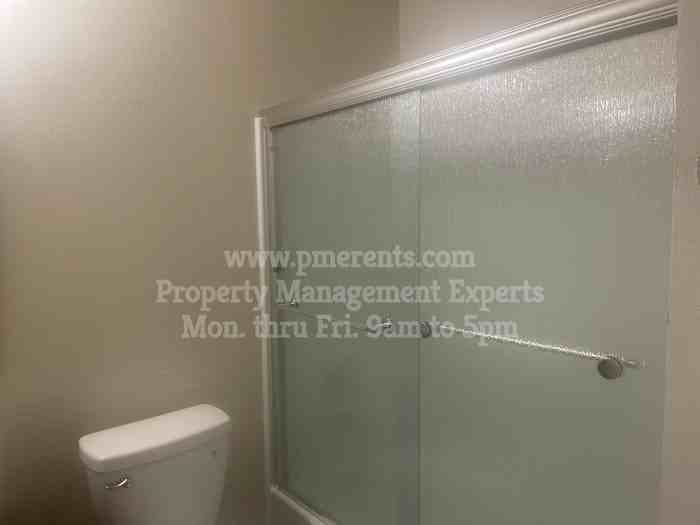 8054 N El Dorado St - Photo 6 of 7