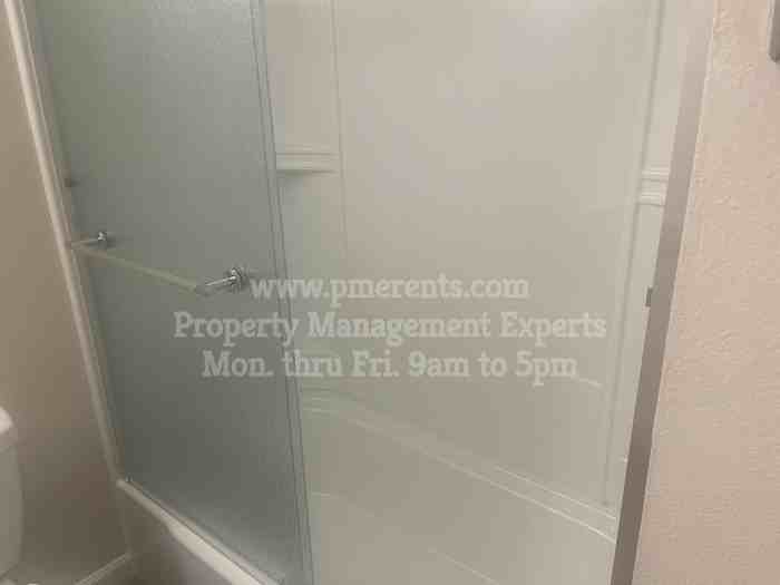 8054 N El Dorado St - Photo 7 of 7