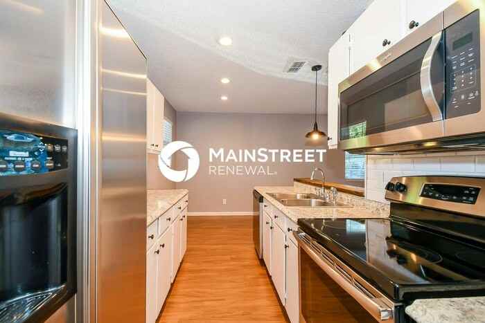 868 Filmore Ln - Photo 7 of 16