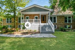 2448 Kingsley Dr Ne - Photo 1 of 1