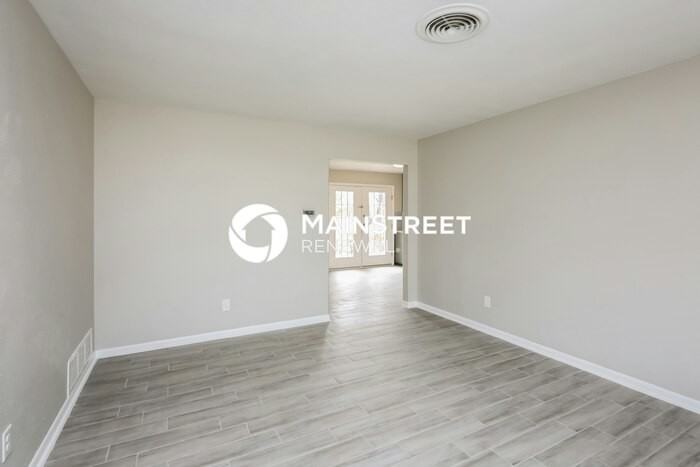 3401 Westfield Ave - Photo 3 of 16