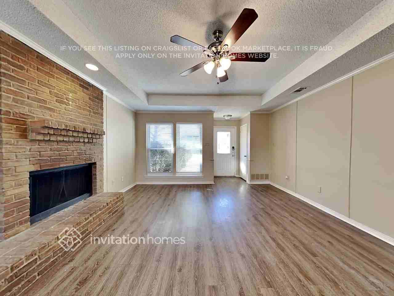 525 E Jay Ct - Photo 3 of 19