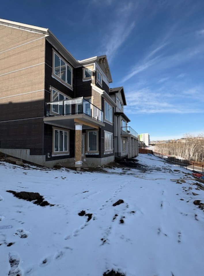 24 Spring Creek Pt Sw - Photo 2 of 4