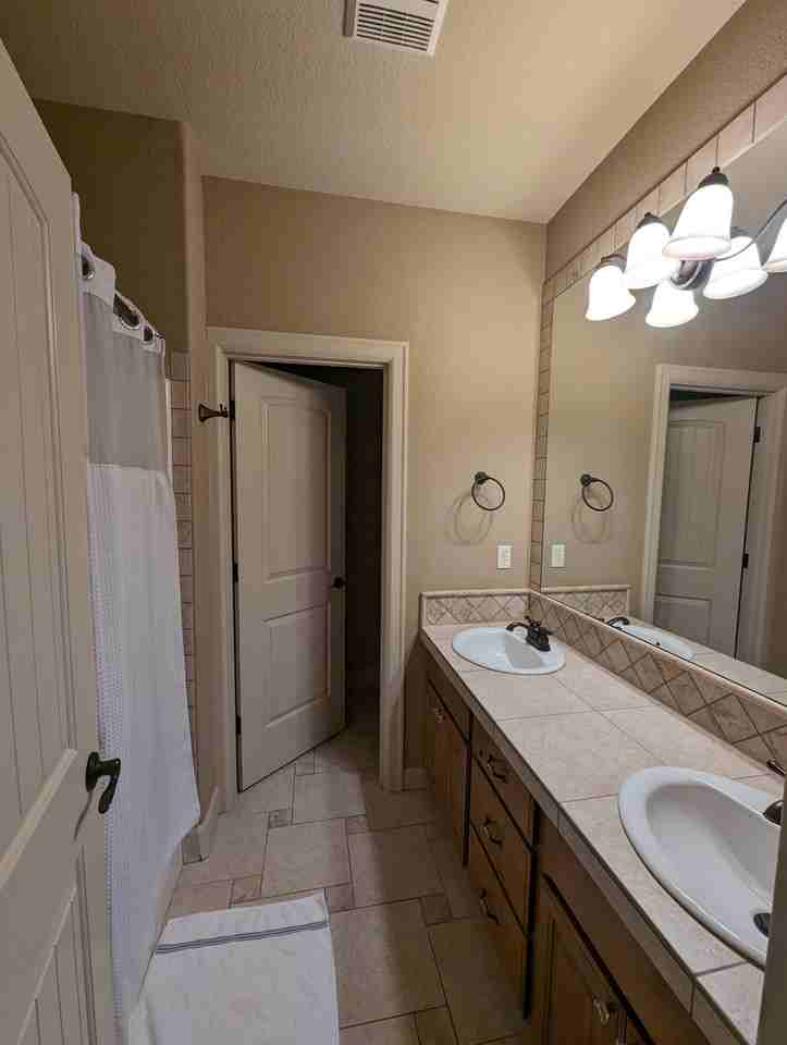 15050 Se Pebble Beach Dr #1 - Photo 2 of 8