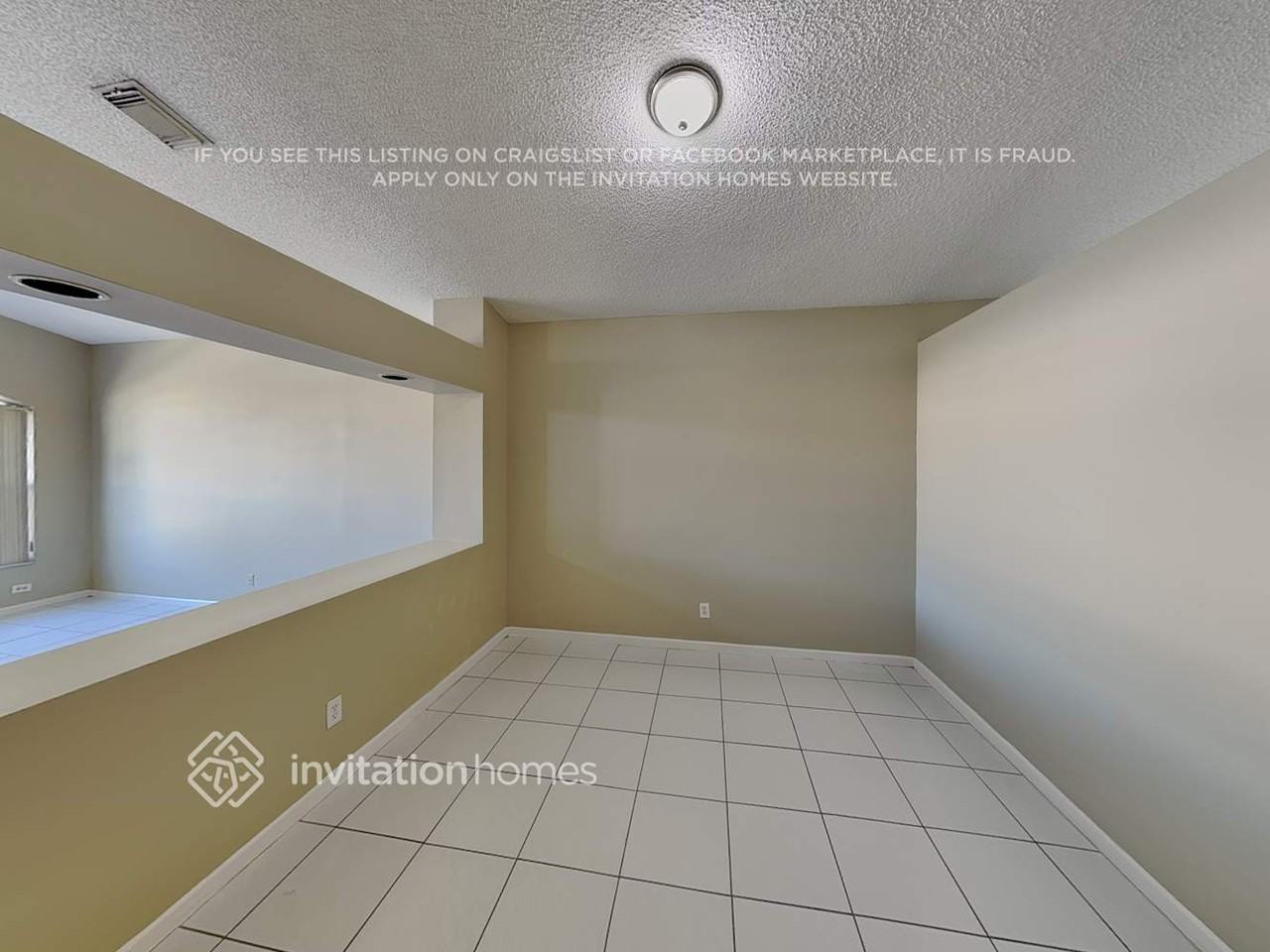 1495 Sw 105th Ave - Photo 7 of 19