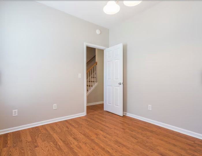 511 Elm Ave - Photo 7 of 28