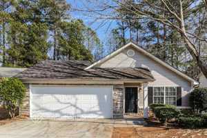 featured image of 2909 Albright Cmns Nw