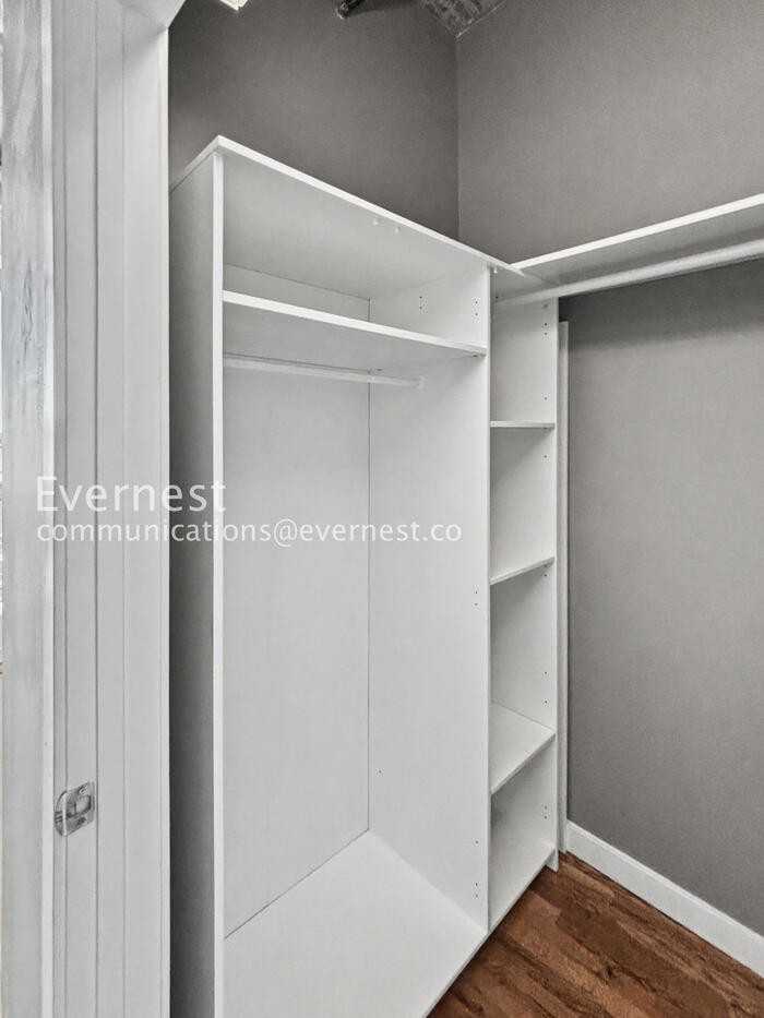 3201 Shoshone St #301 - Photo 3 of 35