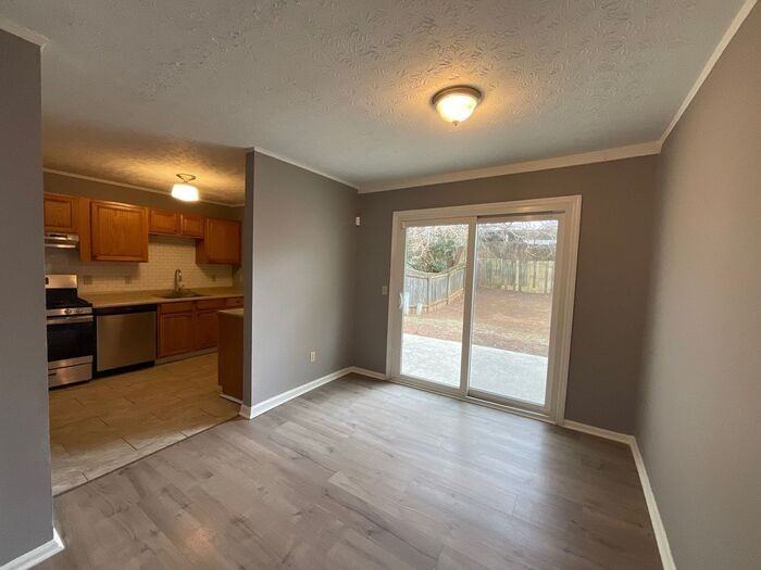 1439 Springleaf Cir Se #1439 - Photo 4 of 16