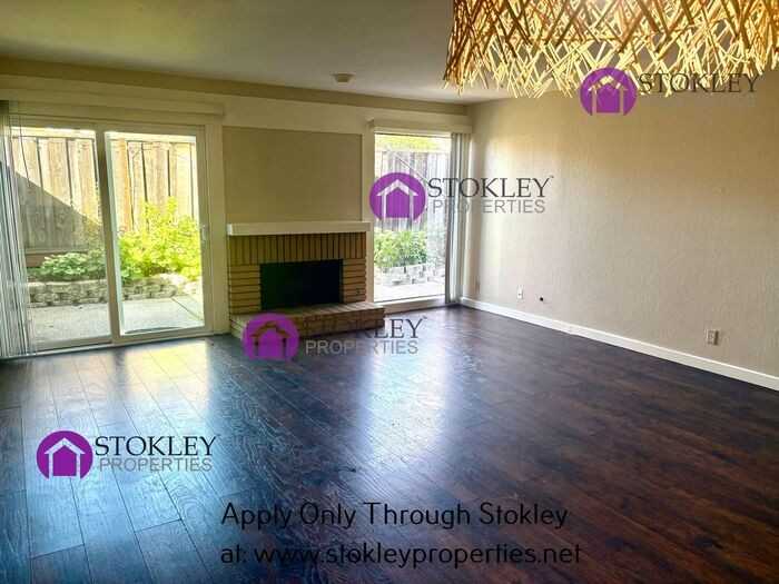 27 Oak Brook Pl - Photo 6 of 26