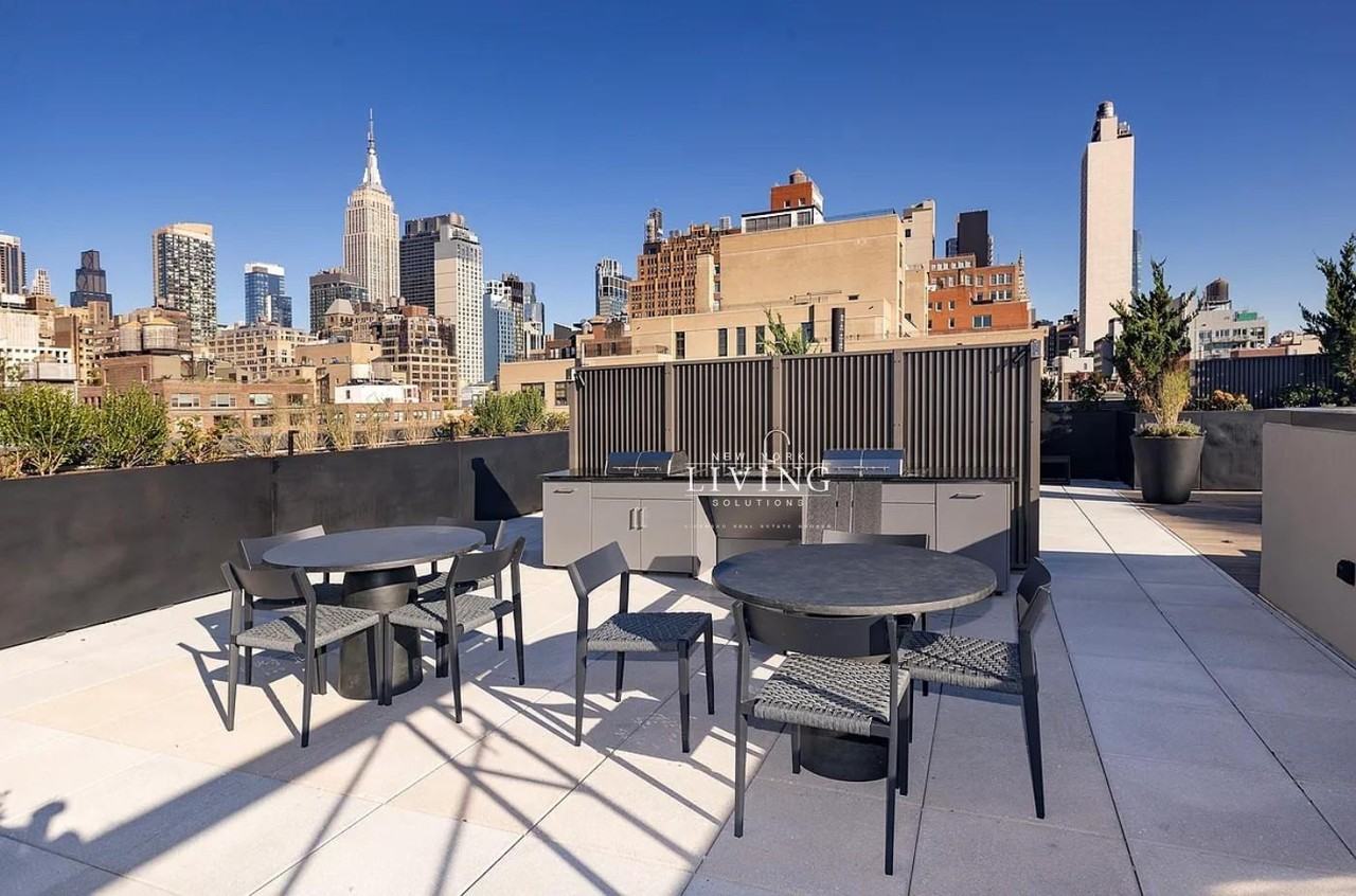 W 24th St #6K - Photo 6 of 7