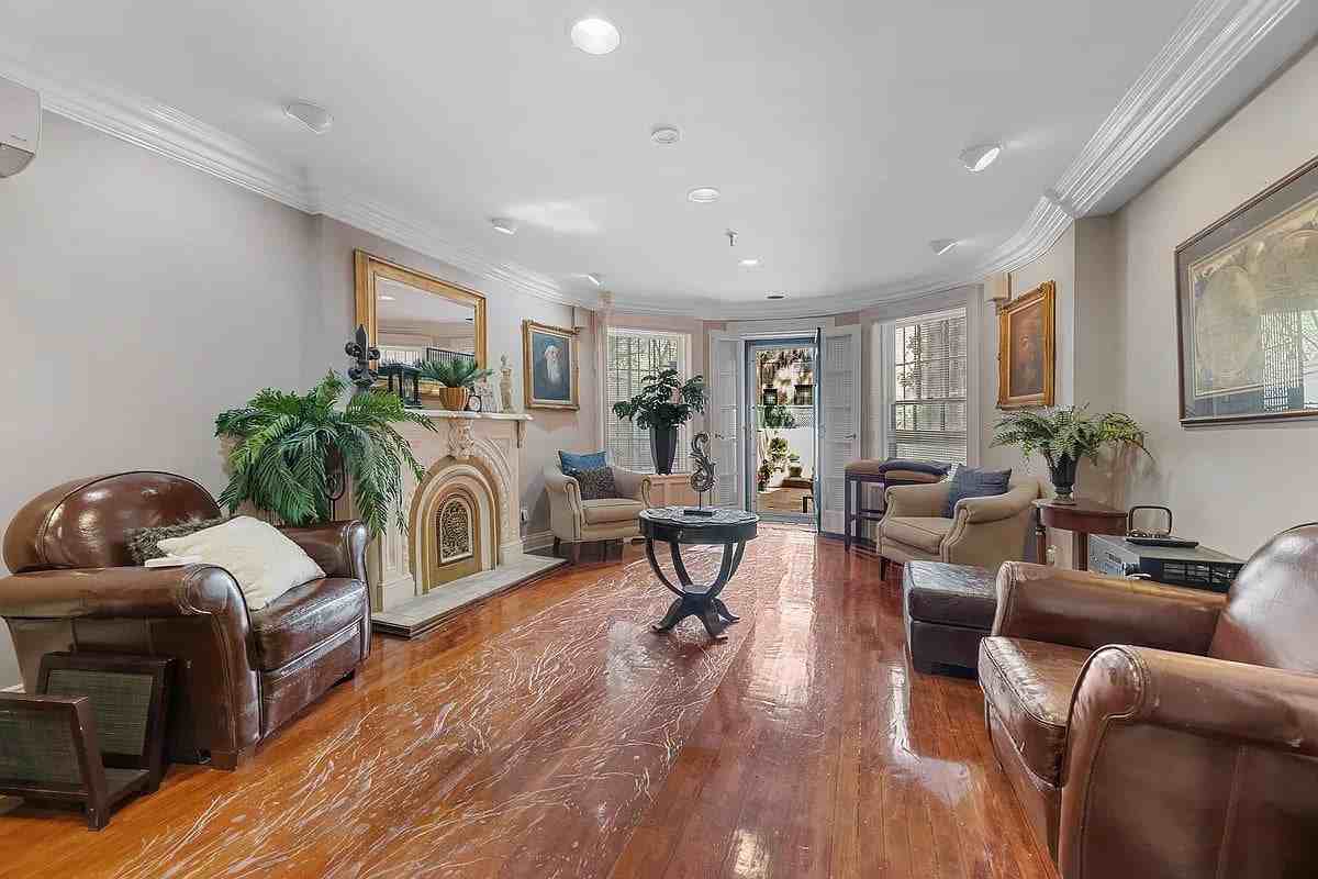 163 E 71st St #1A - Photo 6 of 19