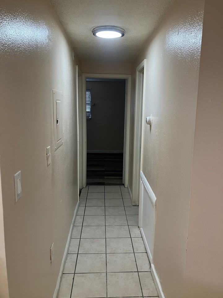 1610 Boston Street - Photo 6 of 24