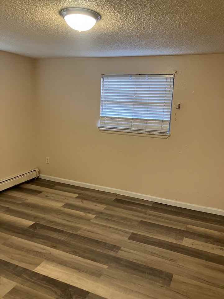 1610 Boston Street - Photo 7 of 24