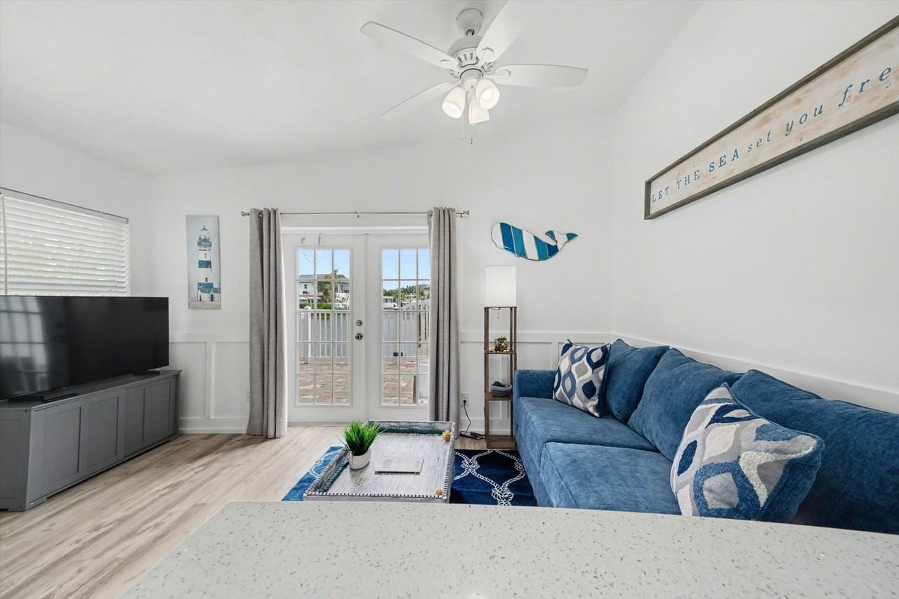 711 E Gulf Blvd #1366628P - Photo 3 of 35