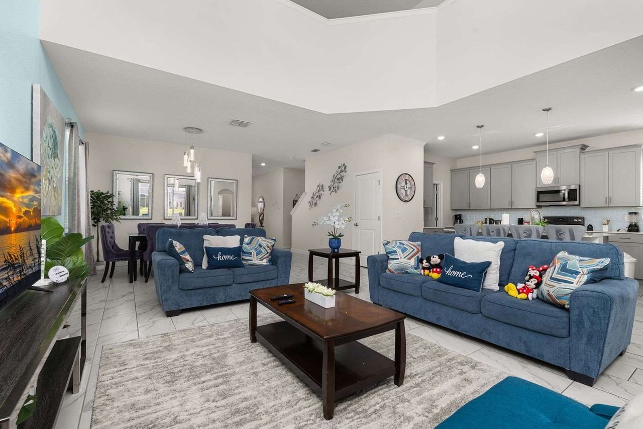 8938 Cabot Cliffs Dr #1384014P - Photo 4 of 50