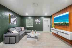 featured image of 190 Dover St