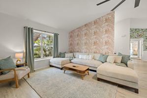 featured image of 1518 Wexford Dr N