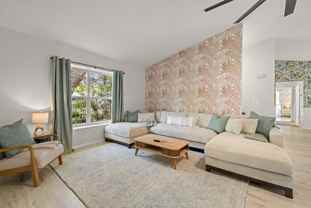 1518 Wexford Dr N - Photo 1 of 1