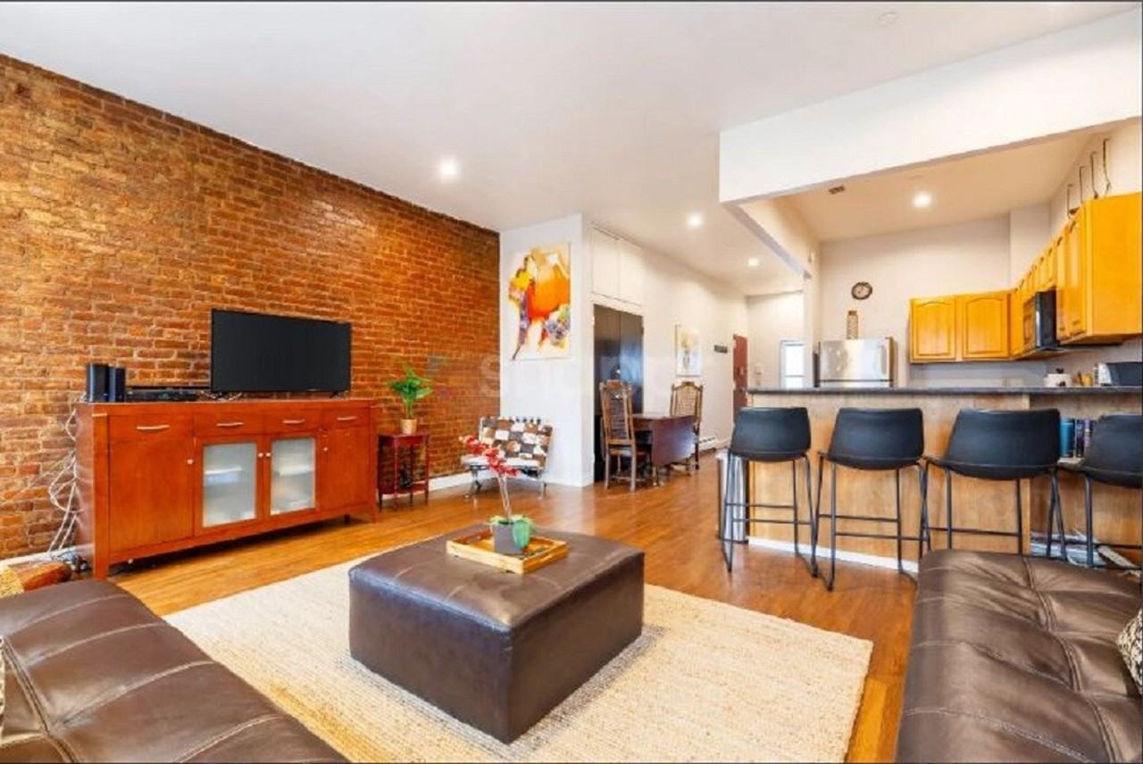 142 W 124th St #1424340P - Photo 2 of 32