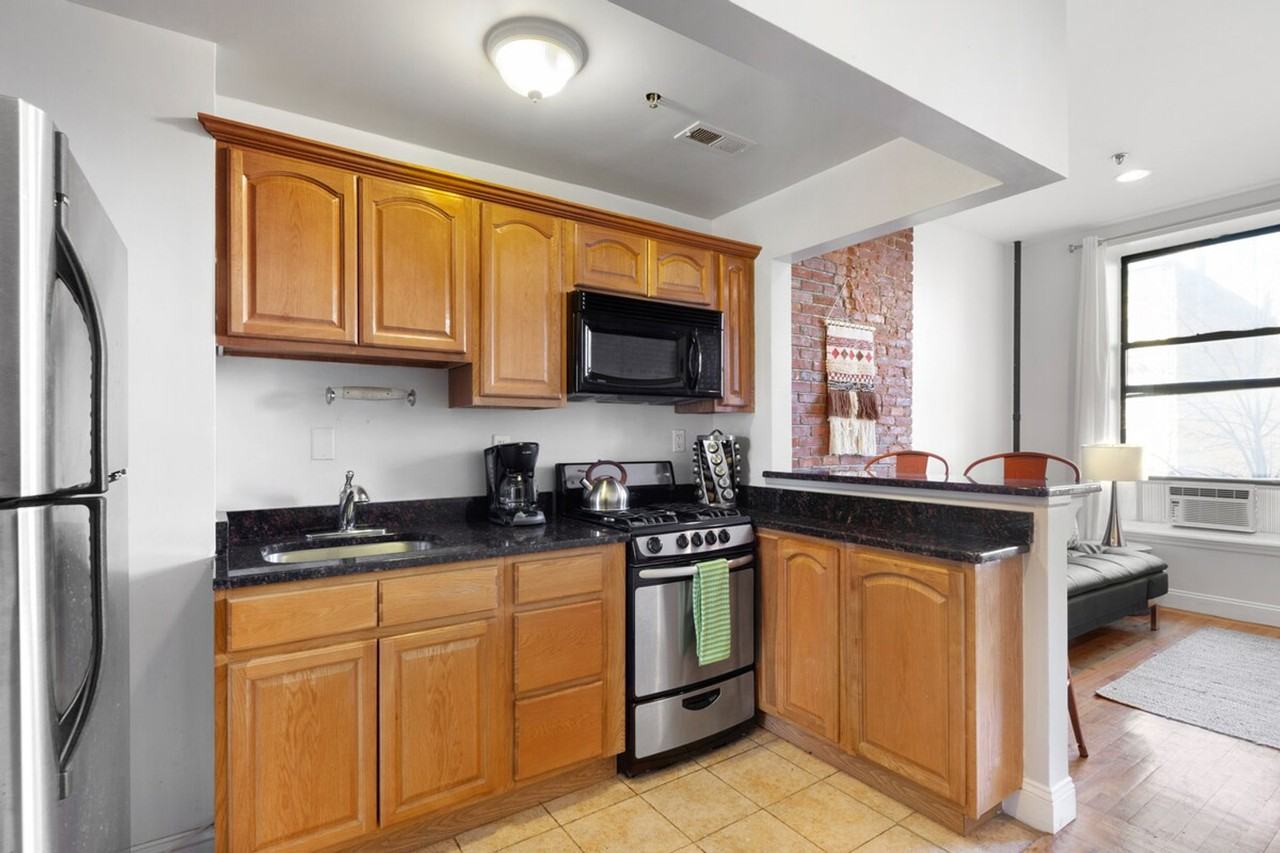 144 W 136th St #1424316P - Photo 3 of 17