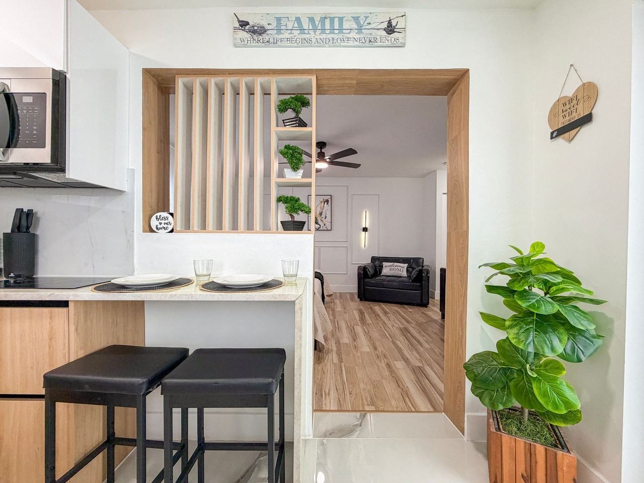 2321 Nw 114th Ter #1442058P - Photo 2 of 17