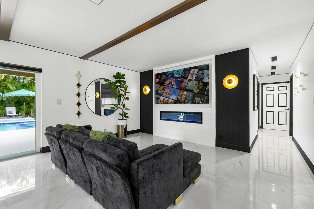 10366 Nw 15th St #1450234P - Photo 5 of 50