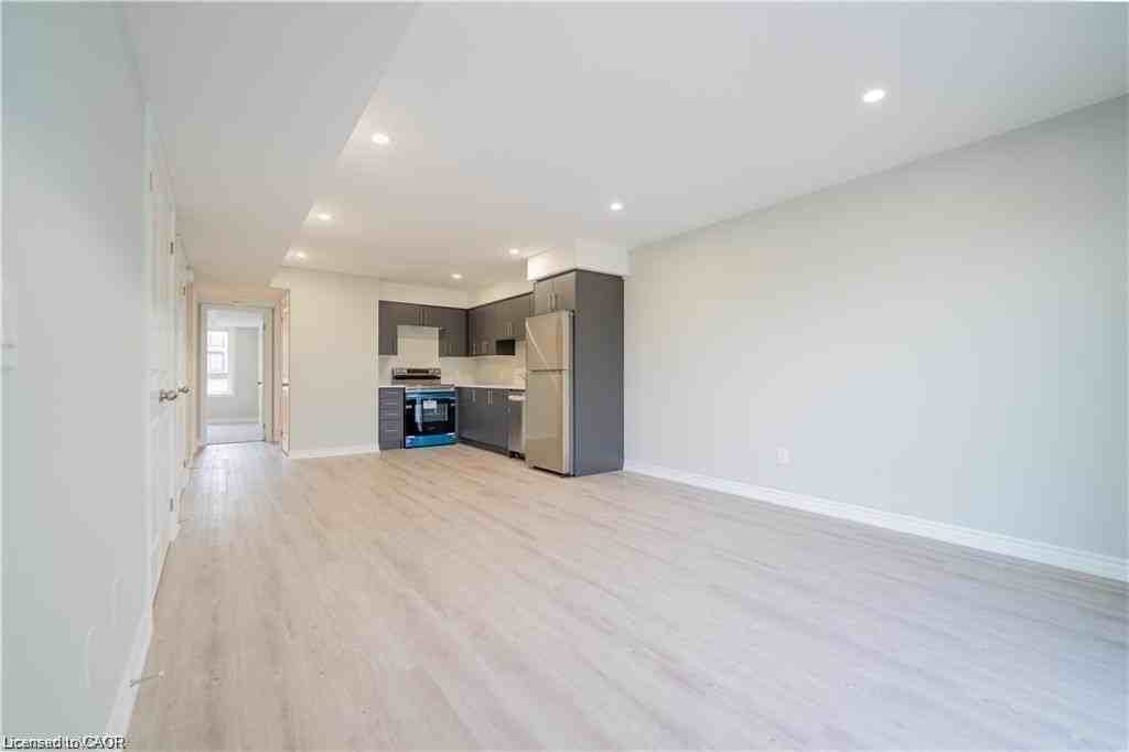 235 Chapel Hill Drive 5 - Photo 3 of 16