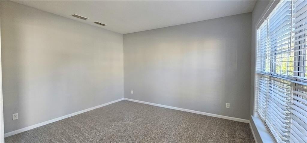 350 Gaines Oak Way - Photo 5 of 50