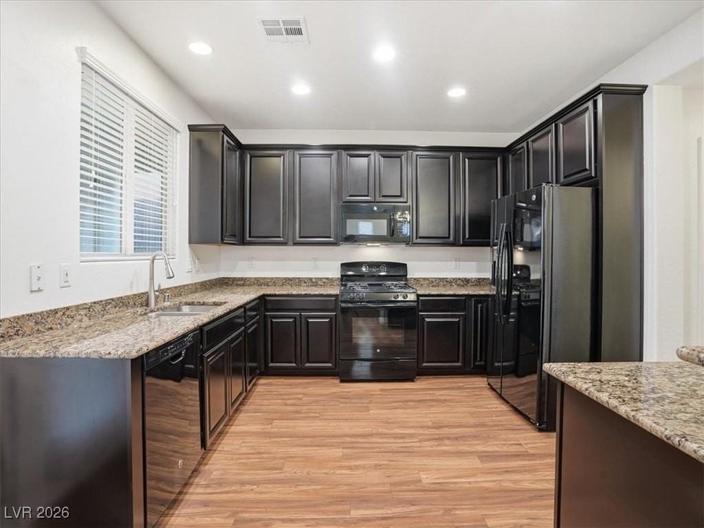 9333 Pearblossom Sky Ave - Photo 5 of 25