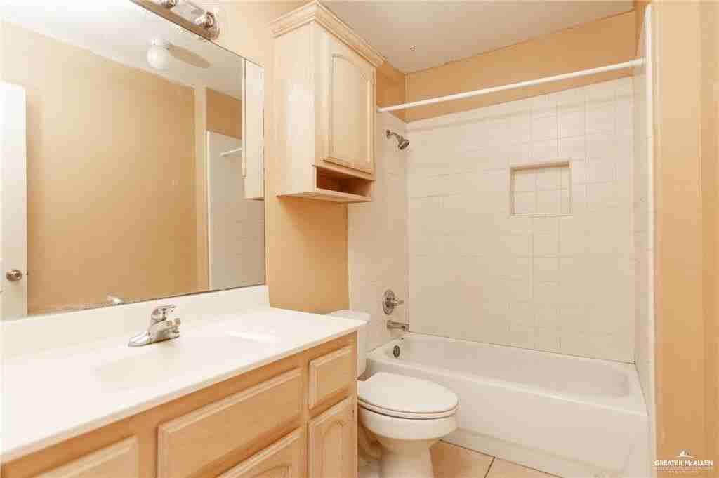 2505 Shasta Ave Apt 4 #4 - Photo 5 of 9