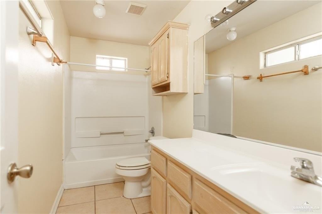 2505 Shasta Ave Apt 4 #4 - Photo 6 of 9