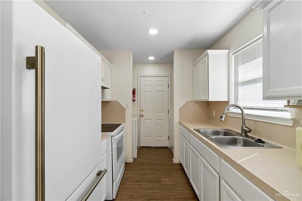 3113 Providence Ave - Photo 4 of 17