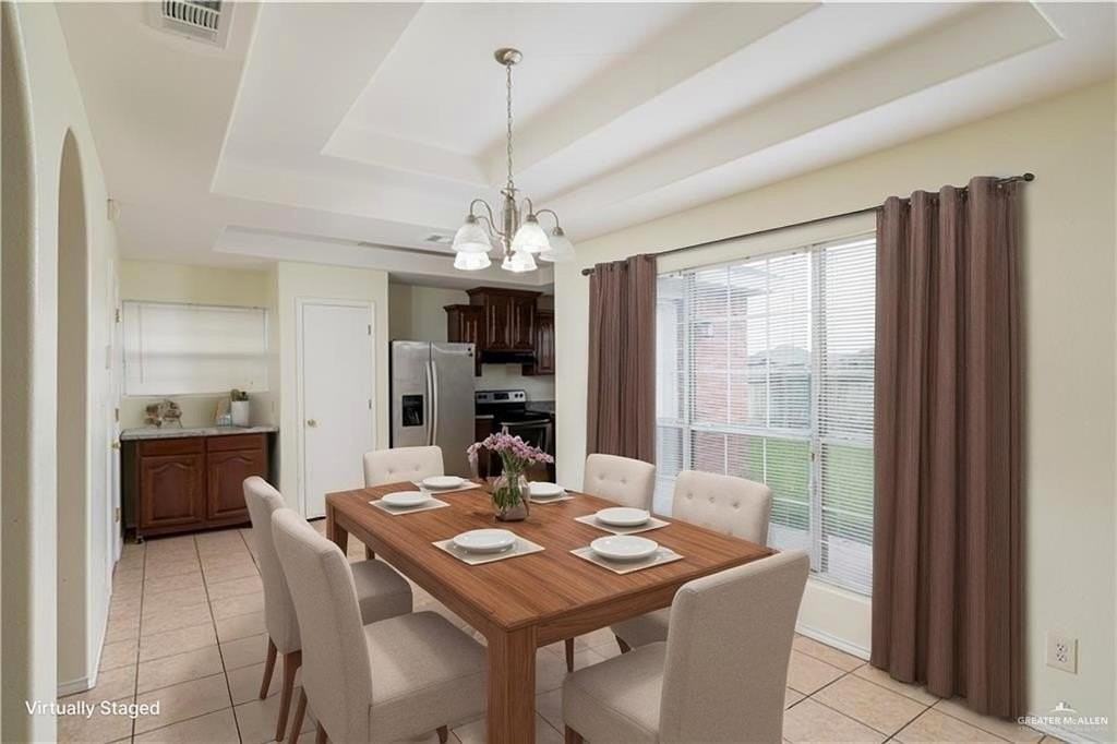 1610 Yary Dr - Photo 4 of 17