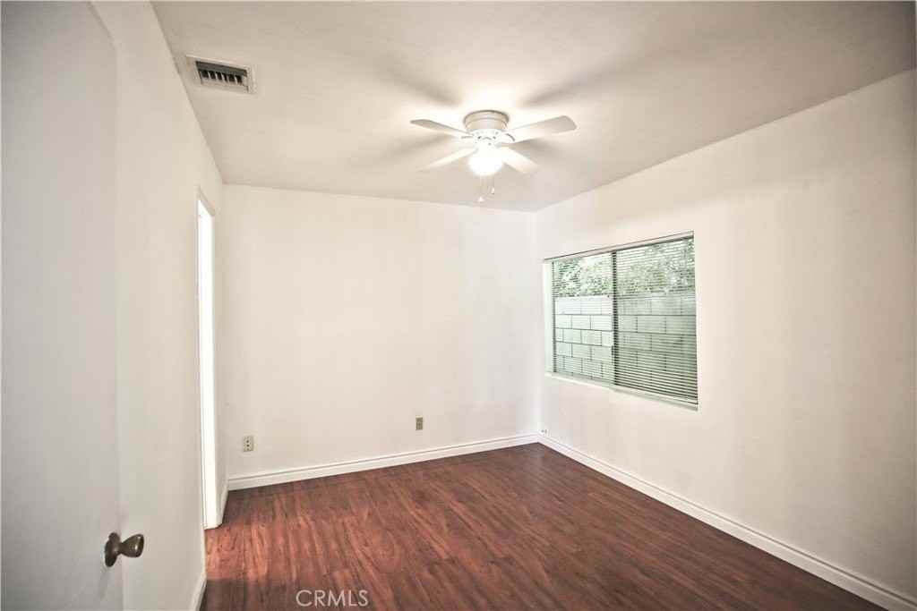 1207 S 10th Ave - Photo 7 of 17