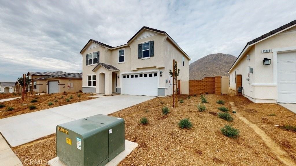 21084 Telegraph Rd - Photo 2 of 28